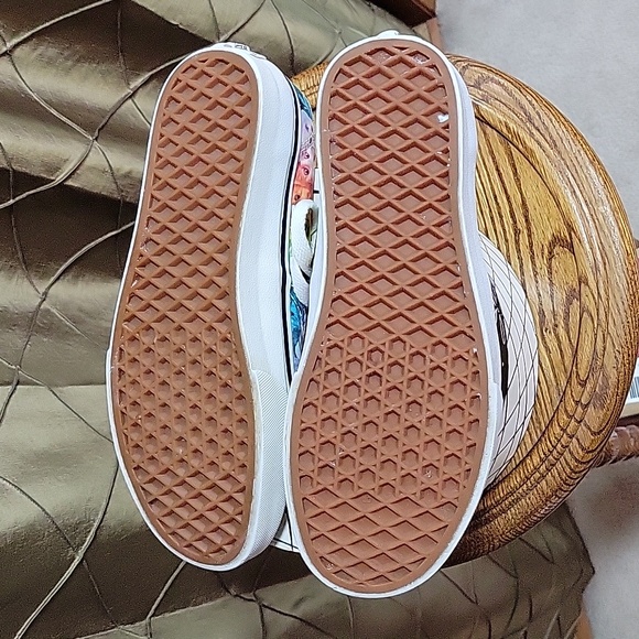 VGUC-RARE Limited Edition Vans x ASPCA ‘Off the Wall’ Unisex Rainbow Cat Sneaker - Picture 8 of 8